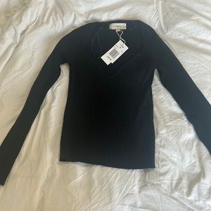 L space fitted spring sweater